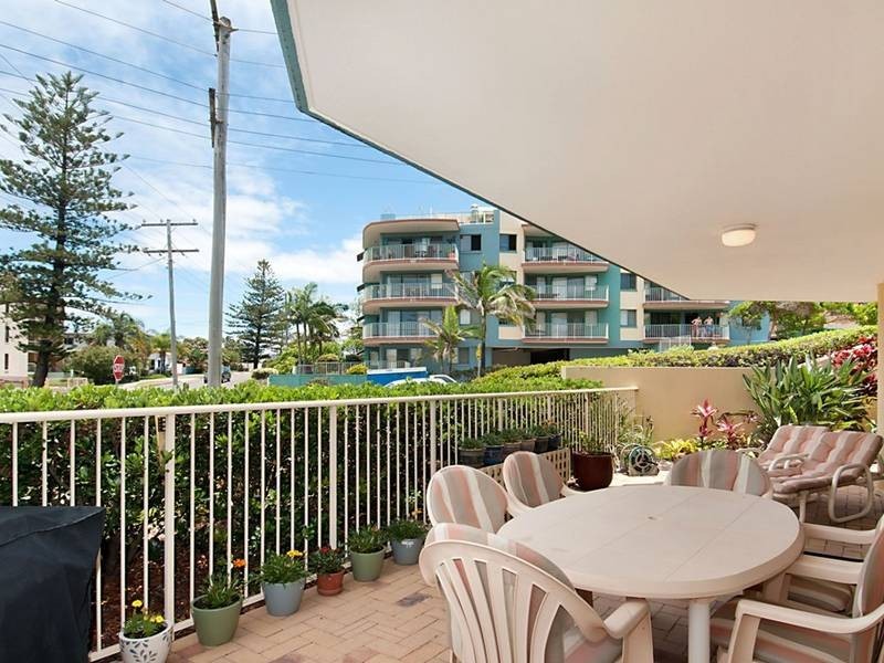 1/20 Warne Terrace, Kings Beach QLD 4551