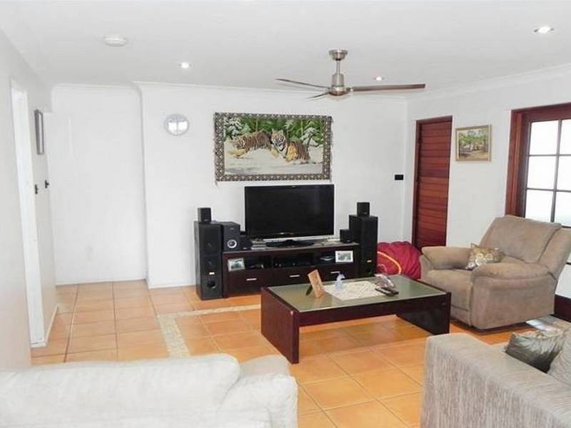 26 Coronation Avenue, Golden Beach QLD 4551