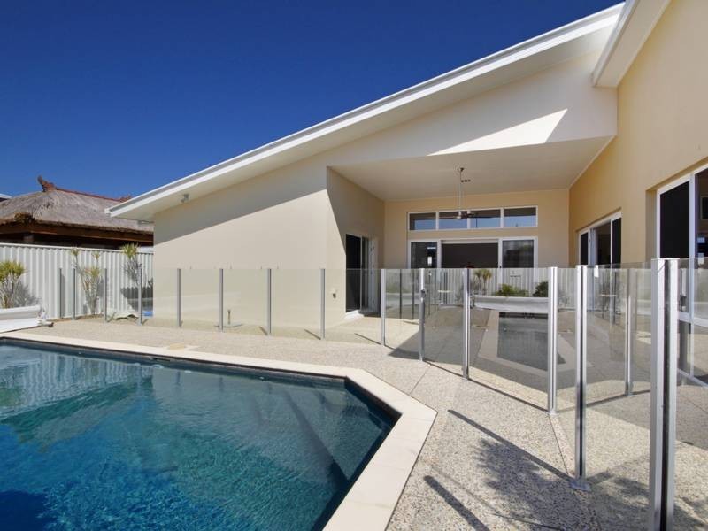 4 La Rita Court, Pelican Waters QLD 4551