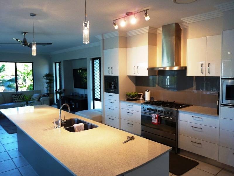 1 Columba Place, Pelican Waters QLD 4551