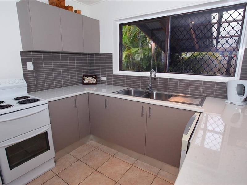 2/30 Nelson Street, Golden Beach QLD 4551