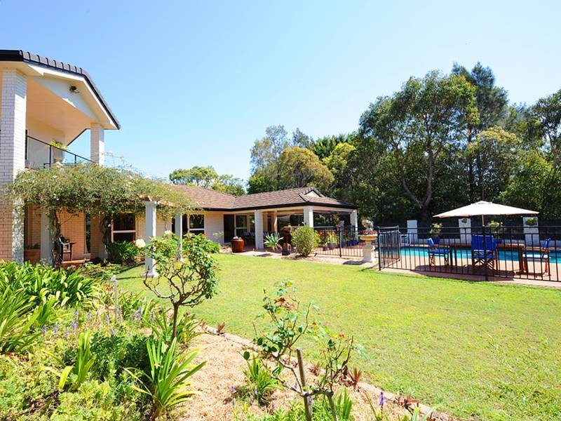 6 Finnegan Place, Pelican Waters QLD 4551