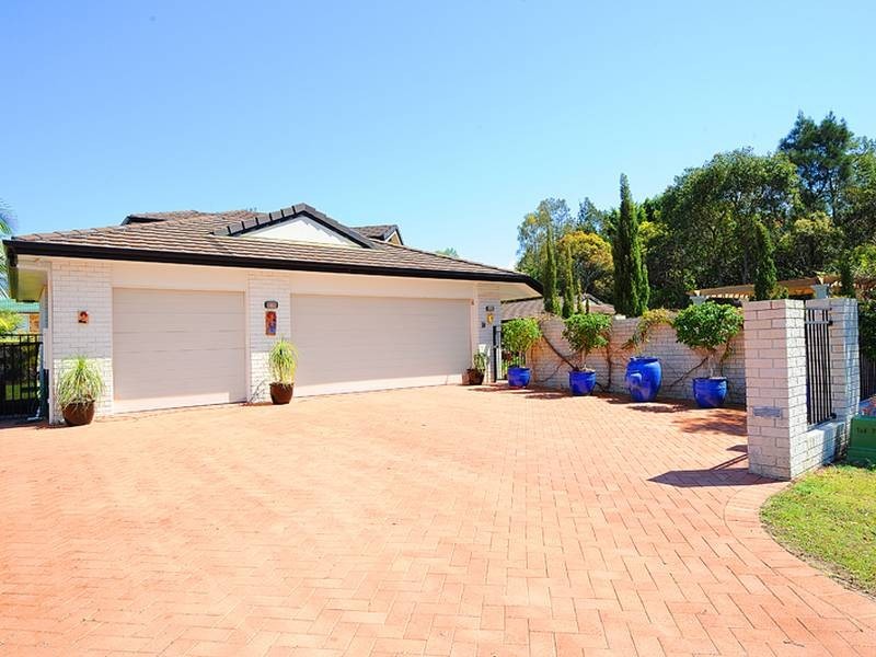 6 Finnegan Place, Pelican Waters QLD 4551