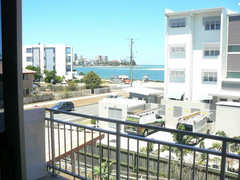 4/4 Oxley Street, Golden Beach QLD 4551