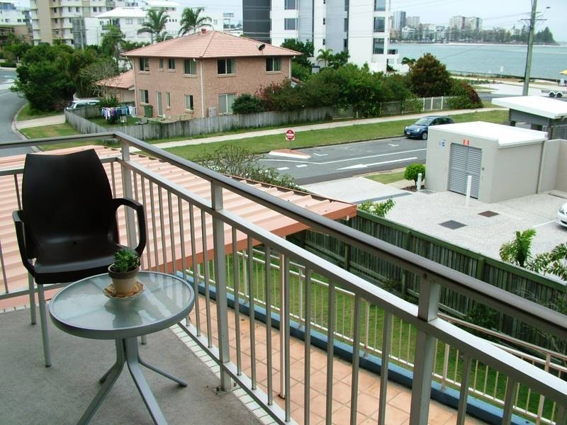 4/4 Oxley Street, Golden Beach QLD 4551