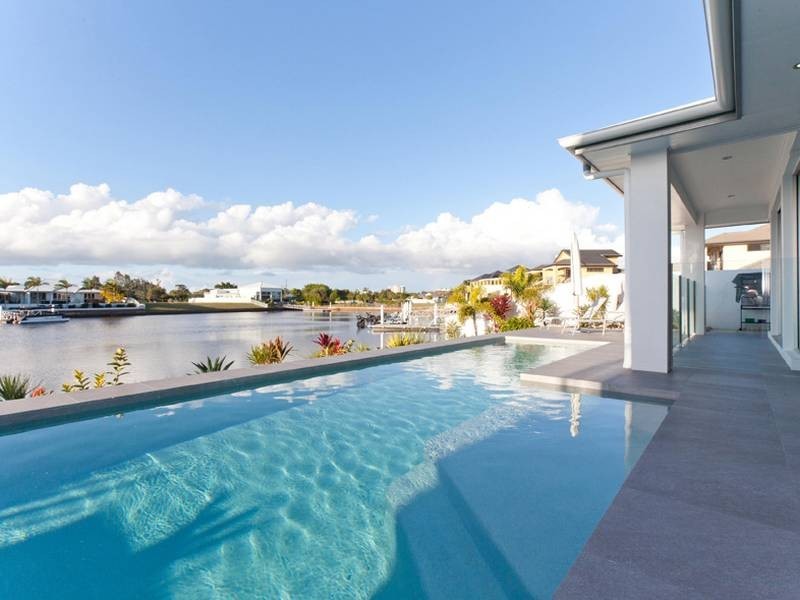 9 Grace Court, Pelican Waters QLD 4551