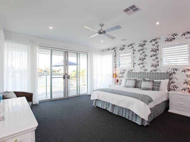 9 Grace Court, Pelican Waters QLD 4551