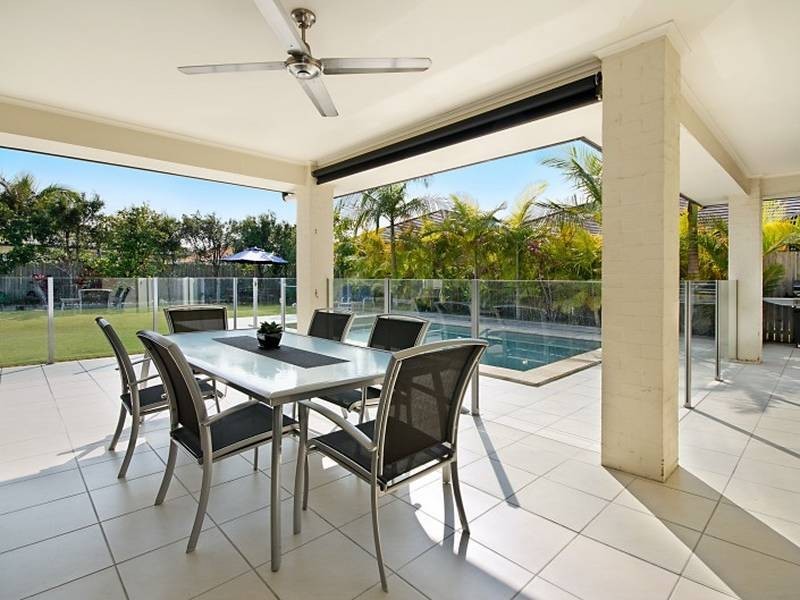 6 Grasstree Court, Pelican Waters QLD 4551