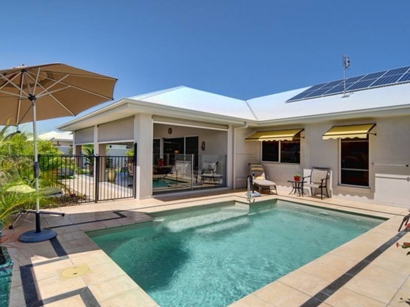 15 Echo Street, Pelican Waters QLD 4551