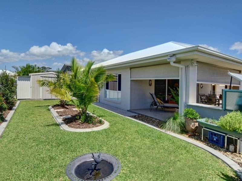 15 Echo Street, Pelican Waters QLD 4551