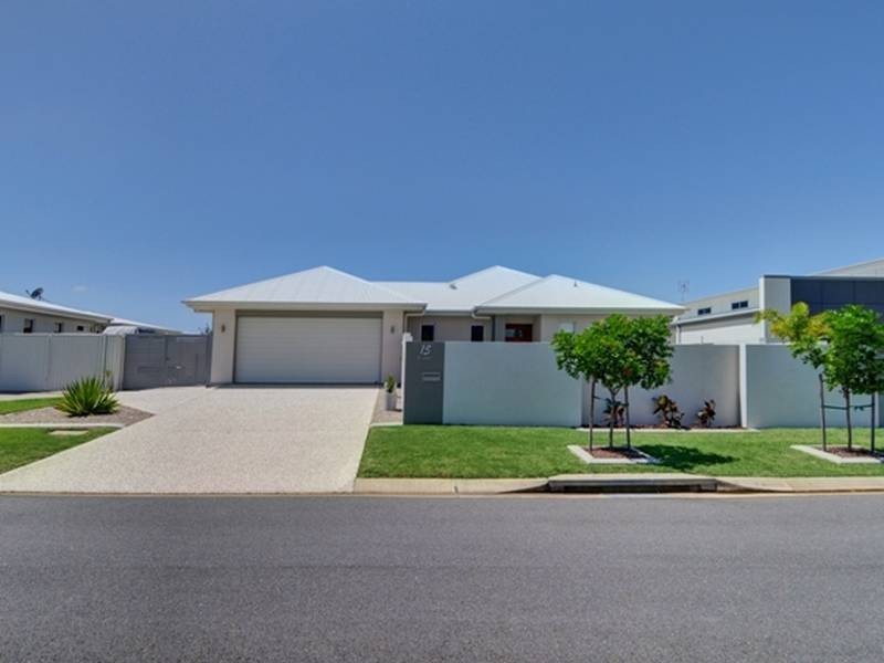 15 Echo Street, Pelican Waters QLD 4551