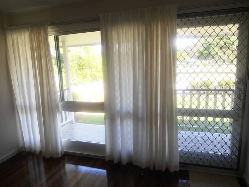 19 Montgomery Cres, Golden Beach QLD 4551