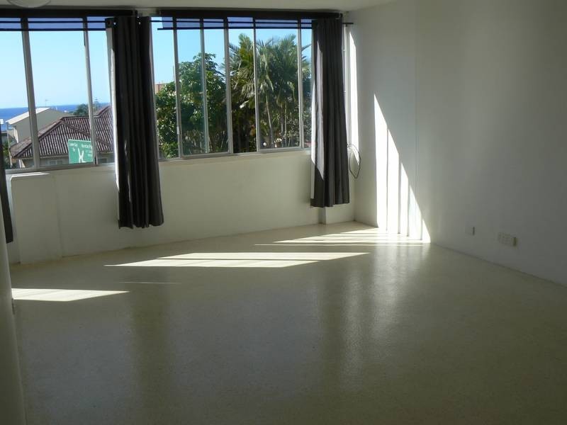 4/41 Moreton Parade, Kings Beach QLD 4551