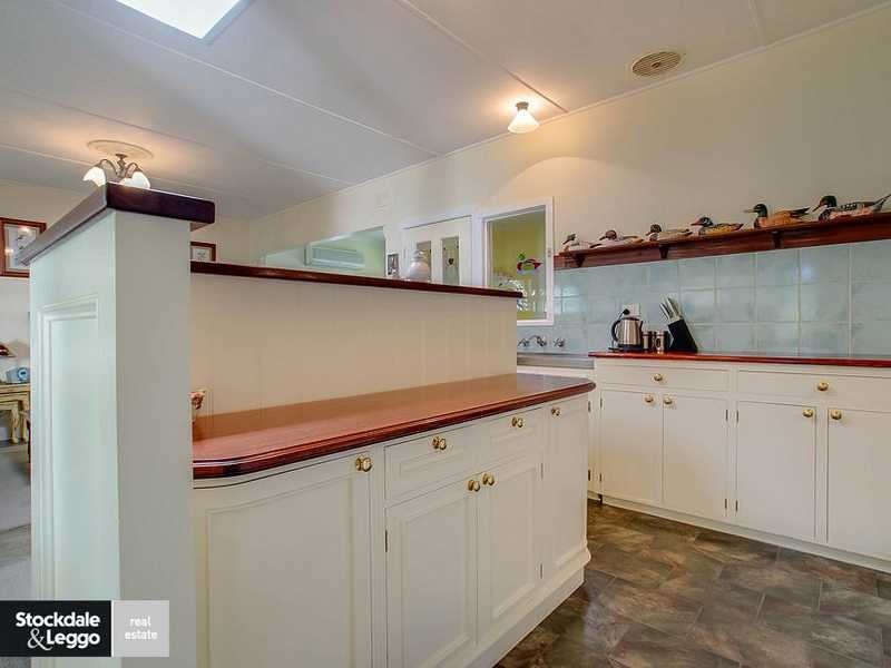 15 Carrama Court, Emerald VIC 3782