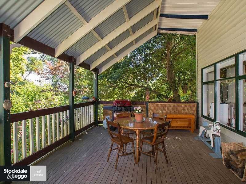 15 Carrama Court, Emerald VIC 3782