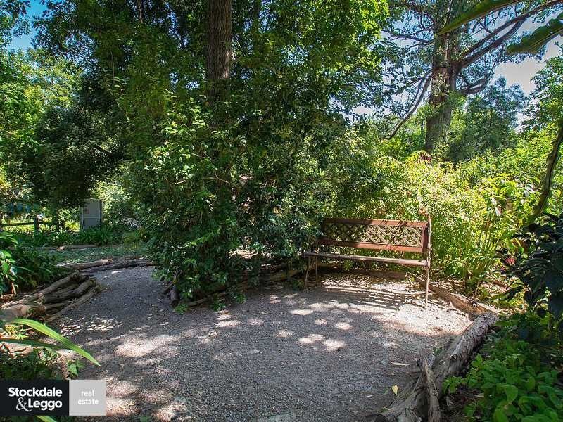 15 Carrama Court, Emerald VIC 3782