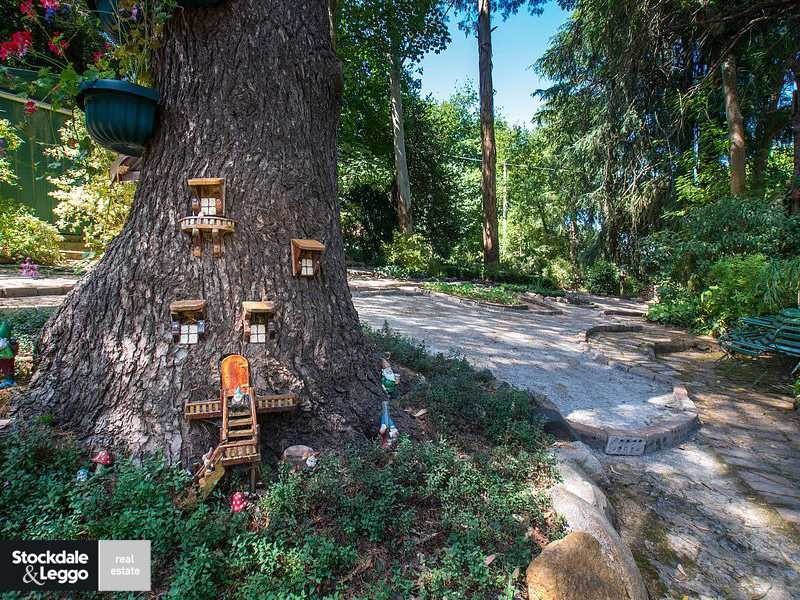 15 Carrama Court, Emerald VIC 3782