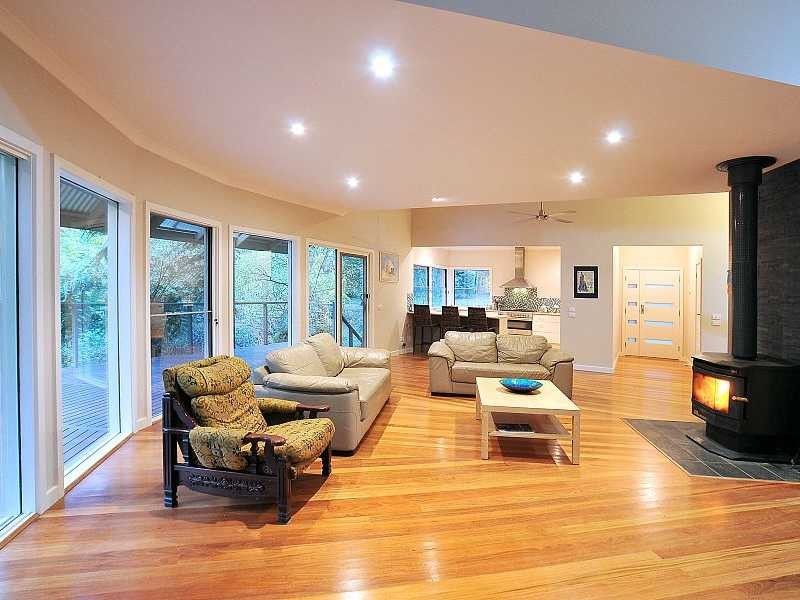 1 Rainy Hill Road, Cockatoo VIC 3781