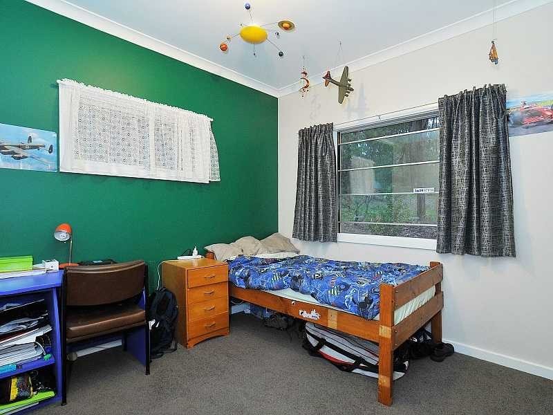 1 Rainy Hill Road, Cockatoo VIC 3781