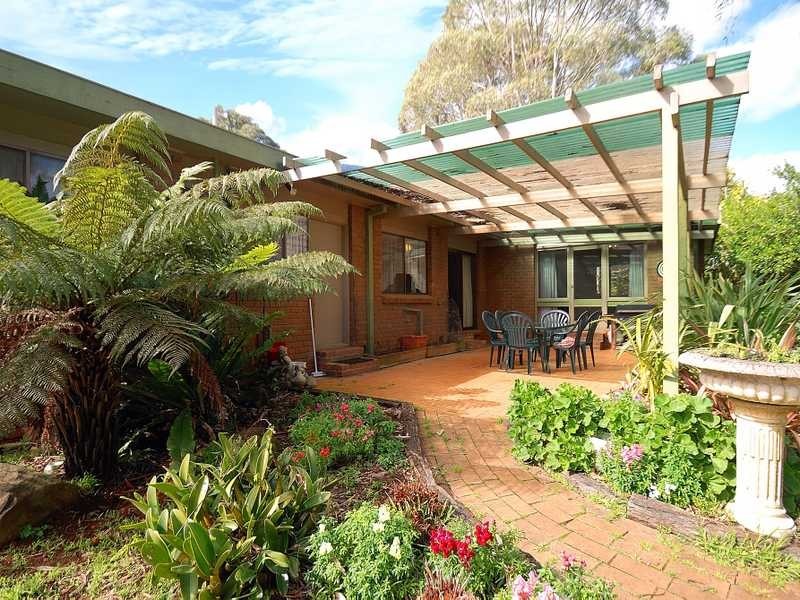 5 Andrew Court, Avonsleigh VIC 3782