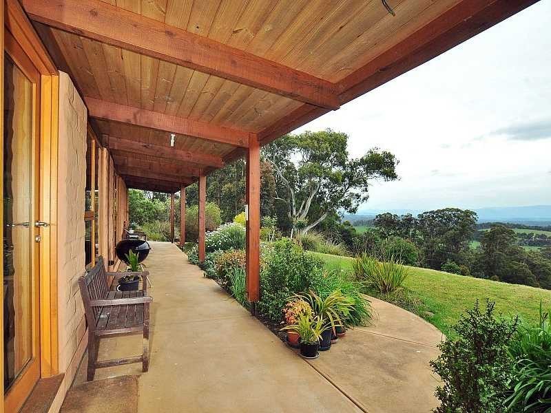 53 Ridge Road East, Emerald VIC 3782