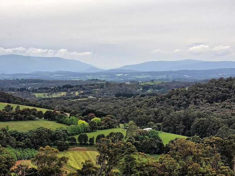 53 Ridge Road East, Emerald VIC 3782