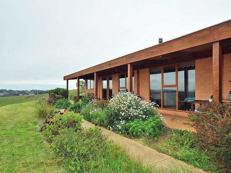 53 Ridge Road East, Emerald VIC 3782