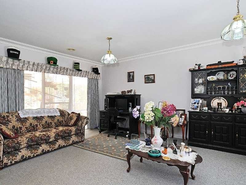15 Russell Road, Gembrook VIC 3783