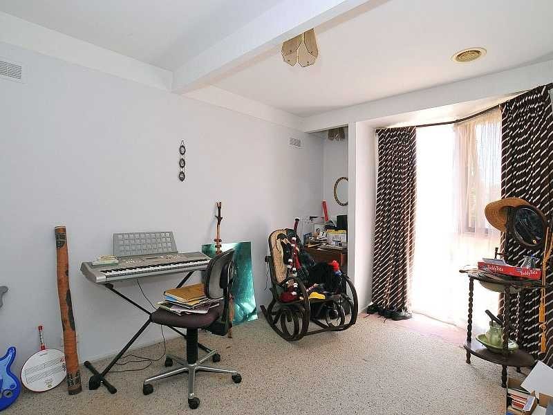 15 Russell Road, Gembrook VIC 3783