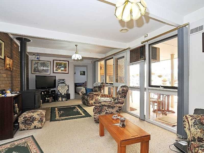 15 Russell Road, Gembrook VIC 3783