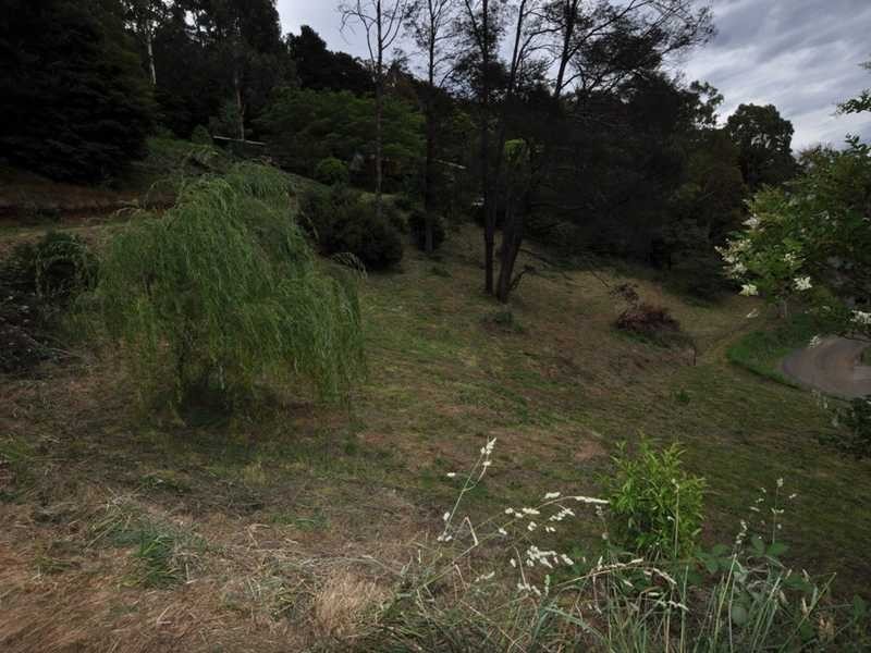 5 Sydney Avenue, Emerald VIC 3782