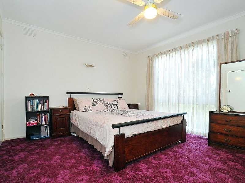 4 Kingloch Parade, Wantirna VIC 3152