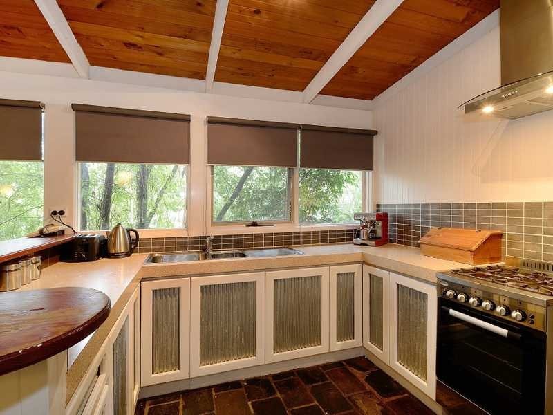 4 Hillcrest Court, Cockatoo VIC 3781