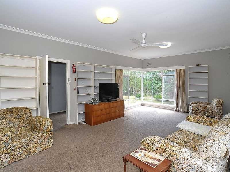 395 Evans Road, Cockatoo VIC 3781