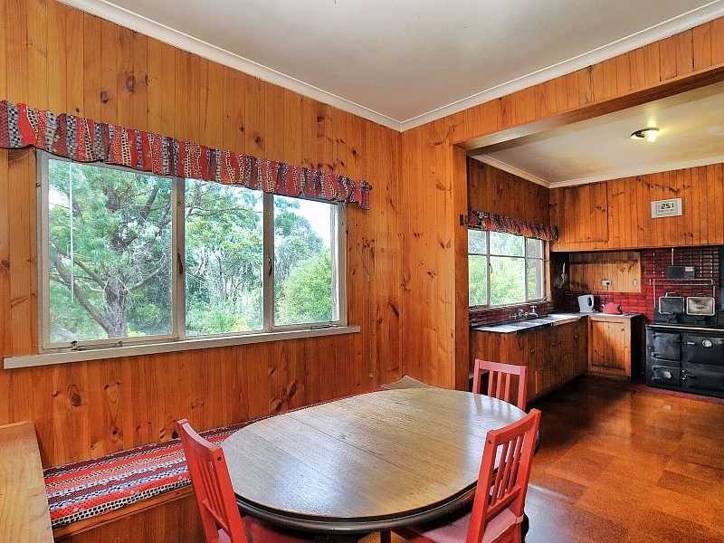 395 Evans Road, Cockatoo VIC 3781