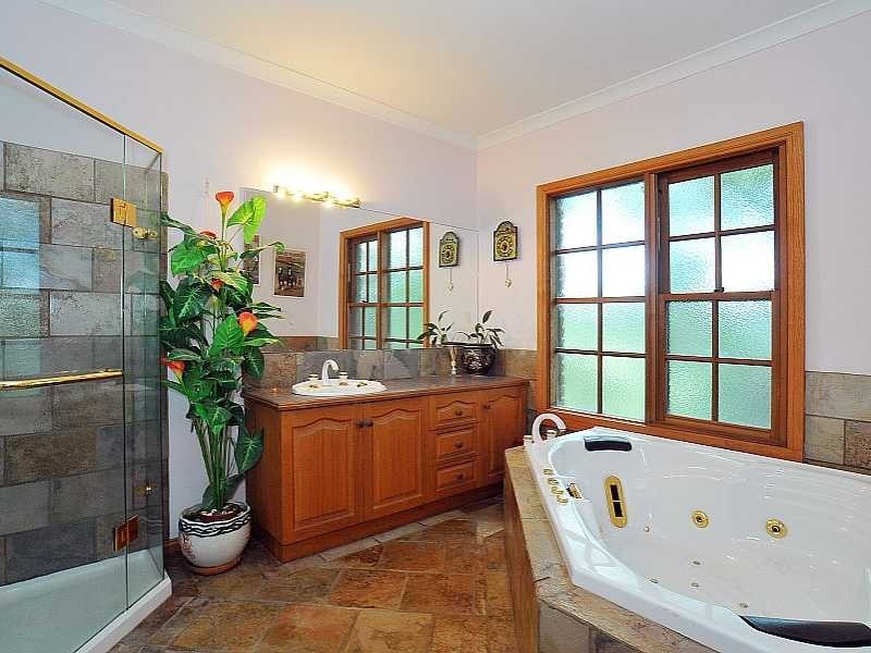 7 Majestic Drive, Emerald VIC 3782