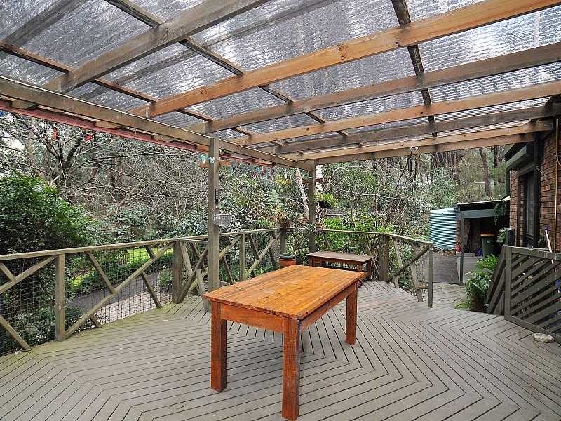 14 Aura-Vale Road, Menzies Creek VIC 3159