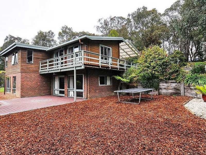 32 Paton Road, Macclesfield VIC 3782
