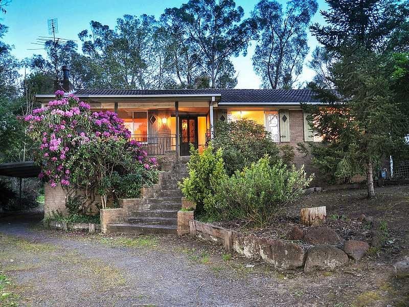 7 Carawa Street, Cockatoo VIC 3781