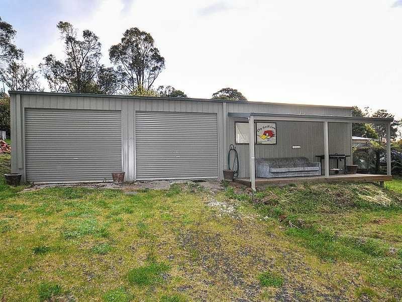 7 Carawa Street, Cockatoo VIC 3781