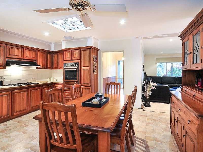 7 Carawa Street, Cockatoo VIC 3781