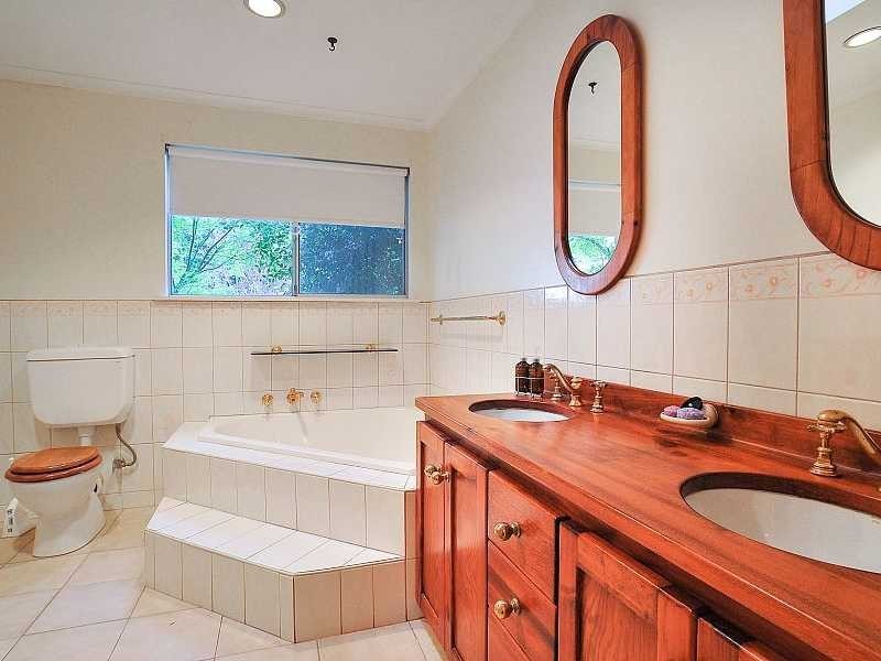 7 Carawa Street, Cockatoo VIC 3781