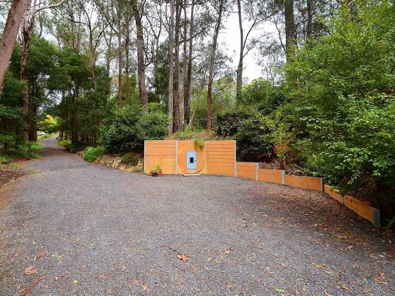 3 Hillcrest Court, Cockatoo VIC 3781