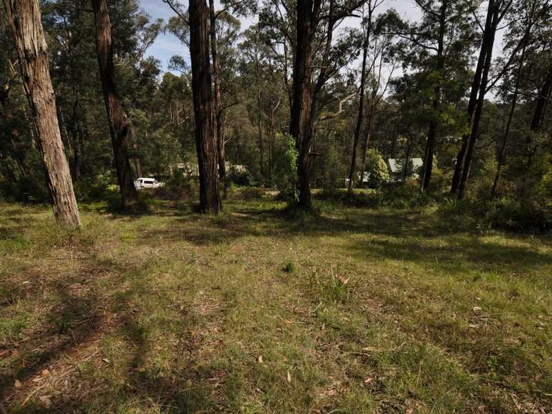 32 Fernglade Drive, Emerald VIC 3782