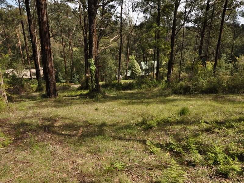 32 Fernglade Drive, Emerald VIC 3782