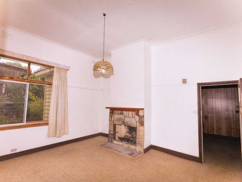 7 Church Street, Emerald VIC 3782