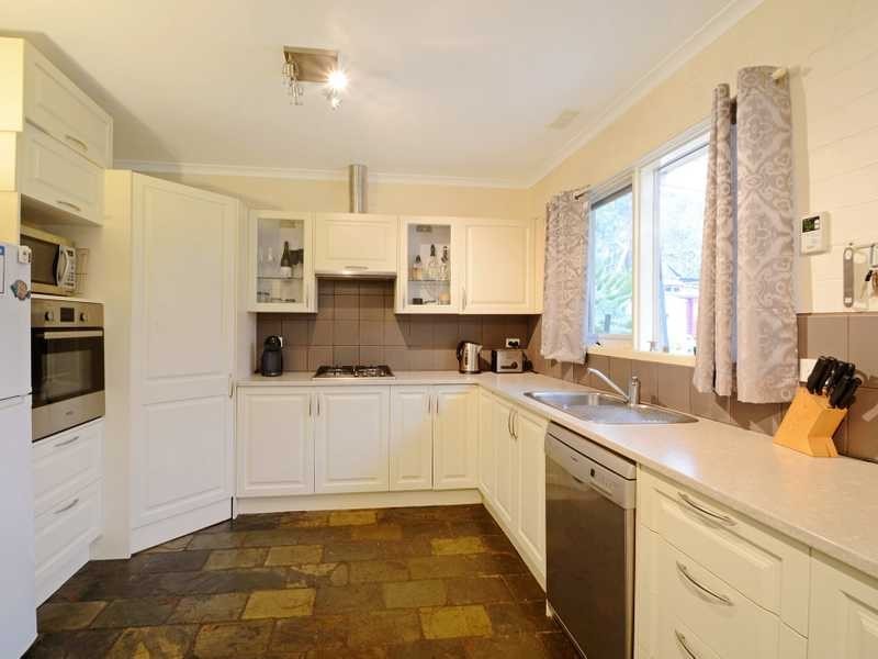 34 Lawsons Road, Emerald VIC 3782
