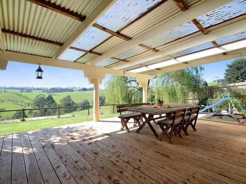 100 Evans Road, Cockatoo VIC 3781