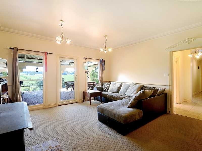 100 Evans Road, Cockatoo VIC 3781