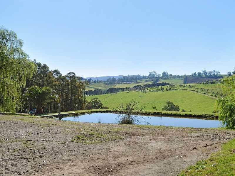 100 Evans Road, Cockatoo VIC 3781